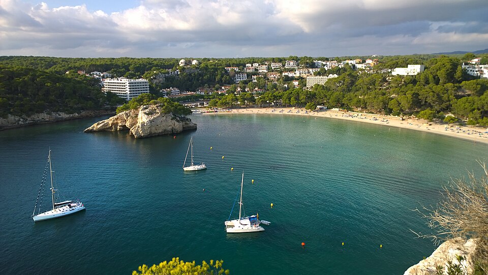 Cala Galdana (30097216346)